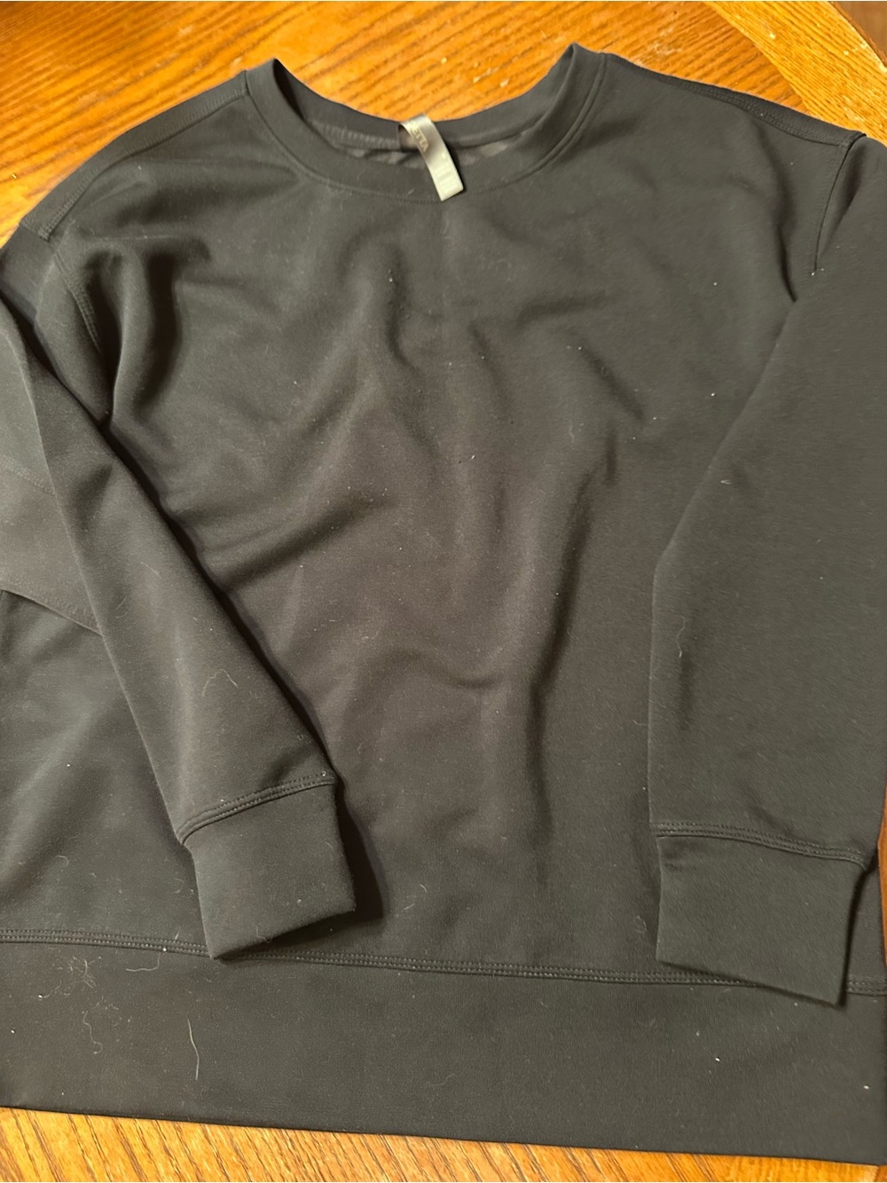 Mondetta Black Crewneck Sweatshirt